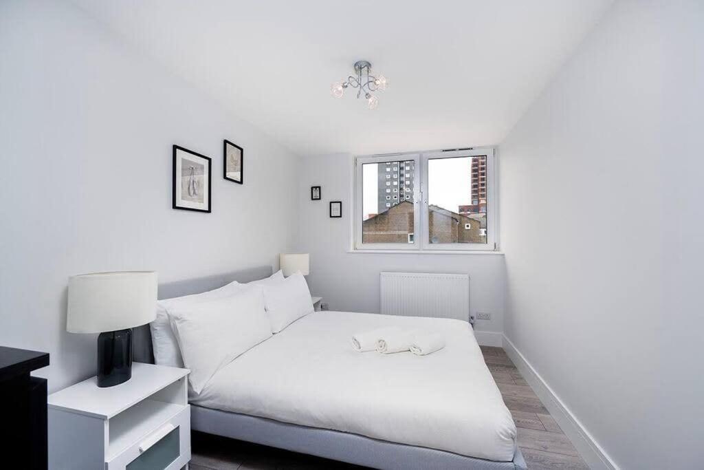 Charming Apartment In The Pleydell Estate Londres Extérieur photo